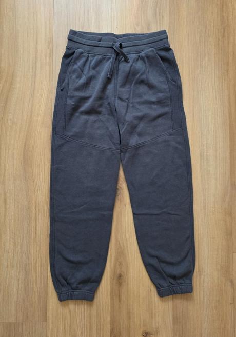 Tepláky h&m v.152, h&m,152