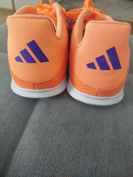 Predám halovky, adidas,42