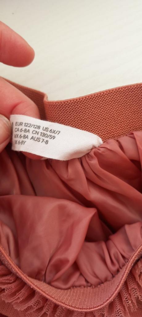 Krasna sukienka, h&m,122