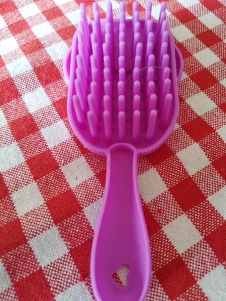 Hrebene pre bábiky- darček k nákupu,