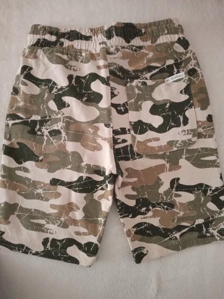 2x maskáčové šortky, reserved,128