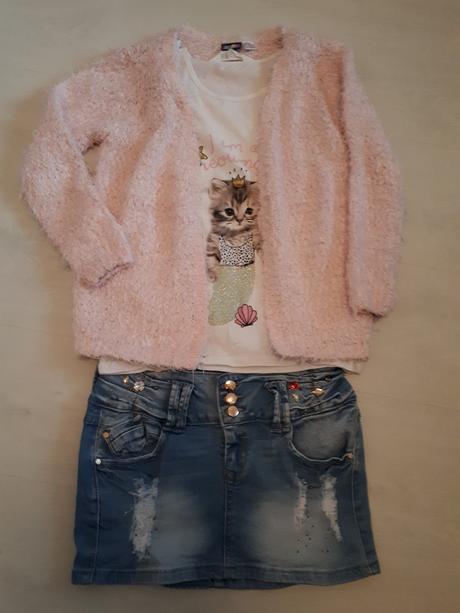 Chlpaty svetrik, lupilu,116