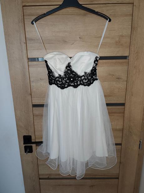 Spoločenské šaty, 36