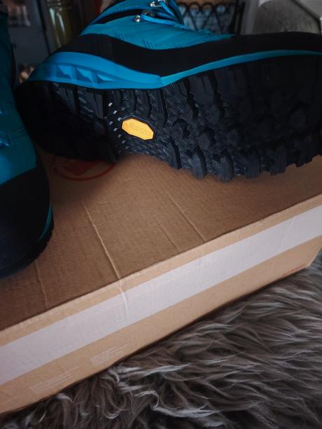 Turistické topánky mammut, mammut,38