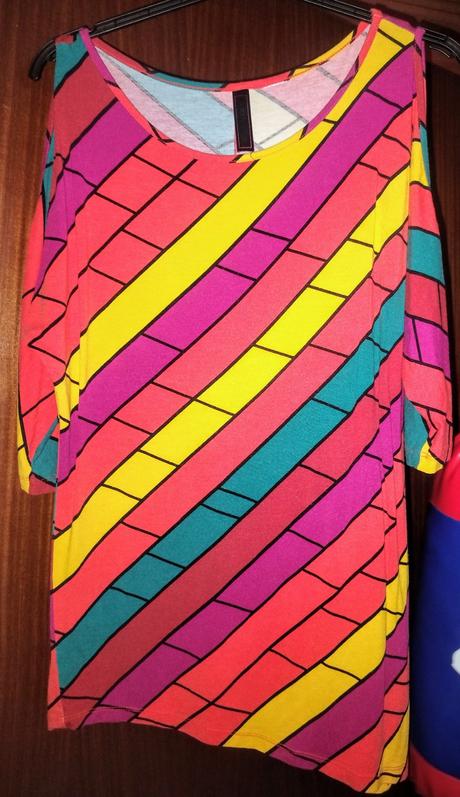 Asymetrická tunika, 38