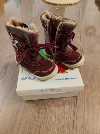 Čižmičky, protetika,19