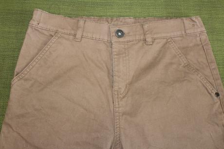 Tenší pulóver a nohavice, 146