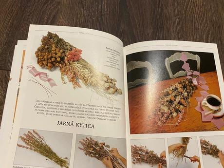 Krásna kniha sušené kvetiny,