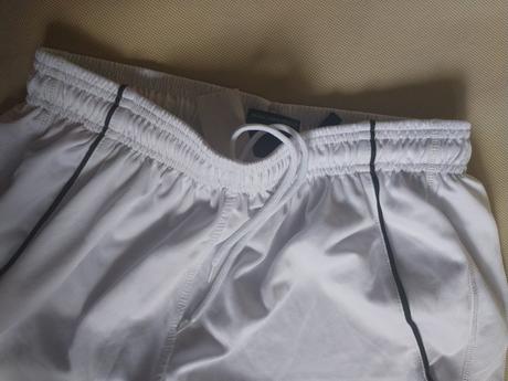 Kratasy umbro, umbro,s