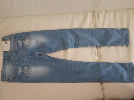 Dievčenské rifle, č. 140, 140