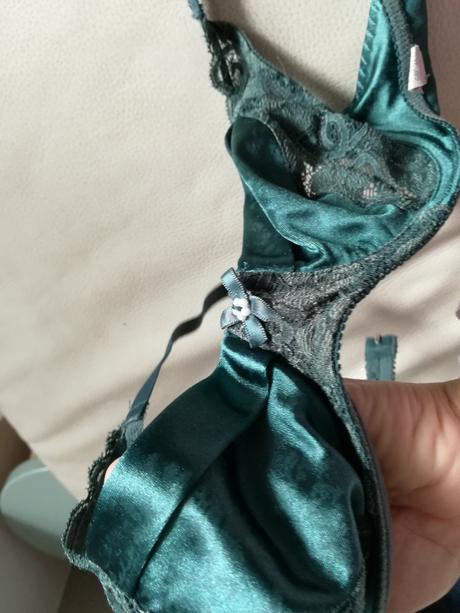 Triumph podprsenka75c, triumph,75c