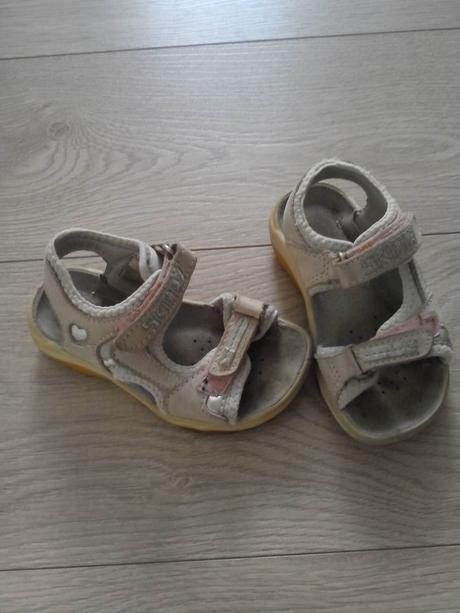 Kozene sandalky, skippy,26