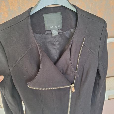 Priliehavé sako xxs, amisu,34