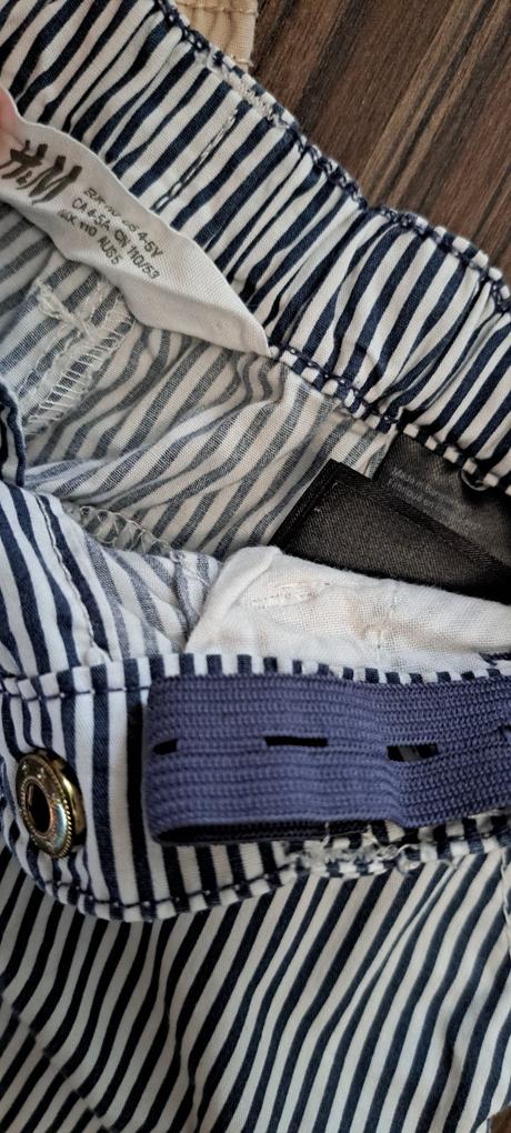 2x kraťasy, h&m,110