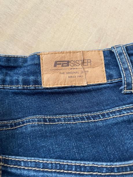 Dámske rifle, fishbone,28