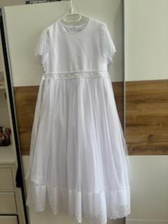 Slavnostne saty, 146