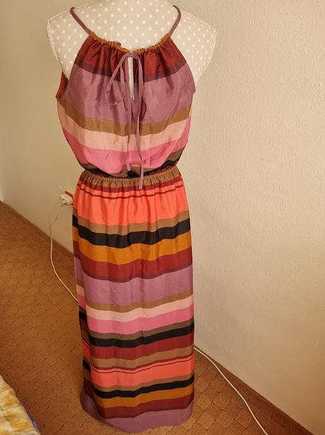 Ľahké padavé maxišaty loft veľ. m, m