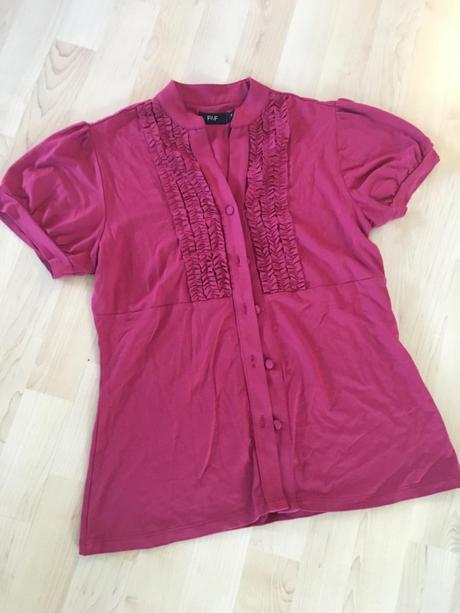 Raz oblecena bluzka, f&f,s
