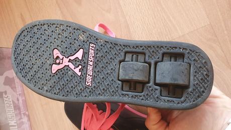 Topánky s kolieskami, 34