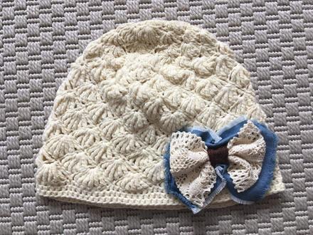 Hačkovaná čiapočka, 104