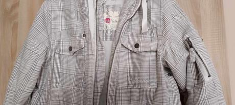 Vetrovka, authority,s