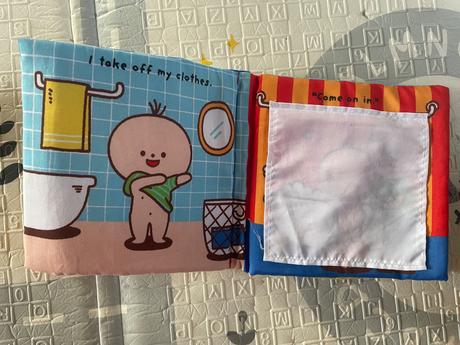 Textilná kniha it s a bath time, 