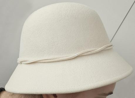 Elegantný vlnený klobúk, 56