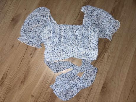 Crop top fb sister xxs /xs, new yorker,32 / 34 / xs