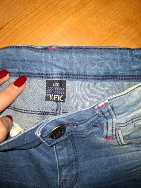 Dievčenske rifle, 140