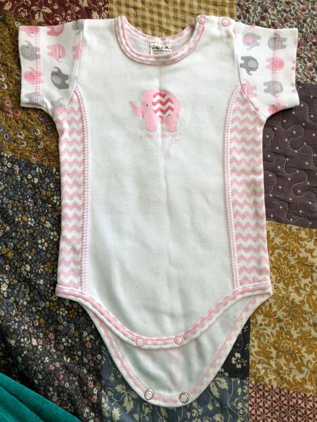 Body s oranžovými kvietkami, 74