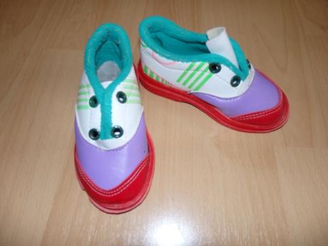 Farebne topanocky, 19