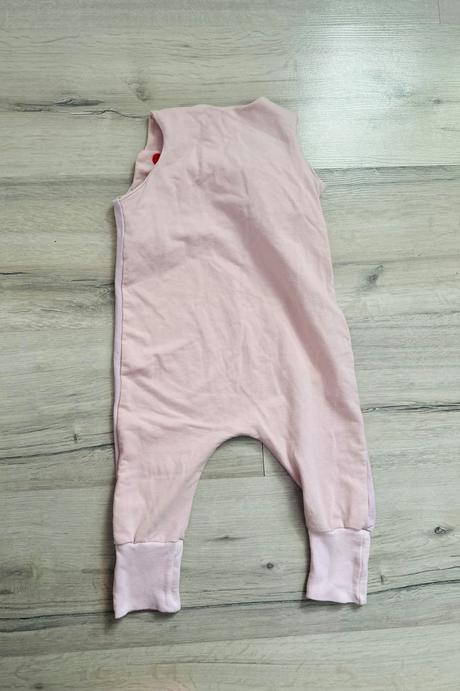 Krásny overal na traky, 86