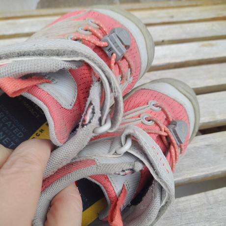 Tenisky 27/28, keen,27