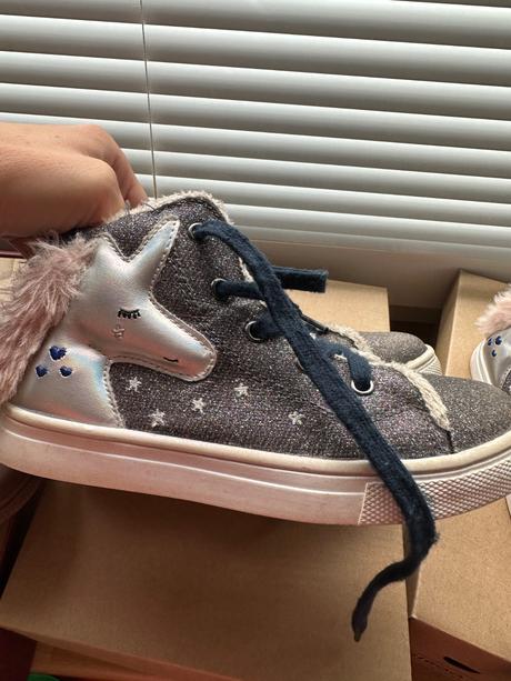 Zateplene topanky jednorozce v 26 a 28, 26