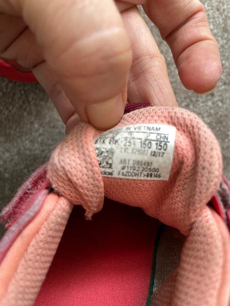 Tenisky velkost 25, adidas,25