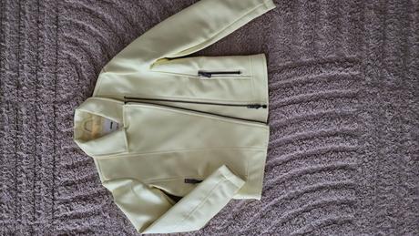 Koženka, sinsay,128