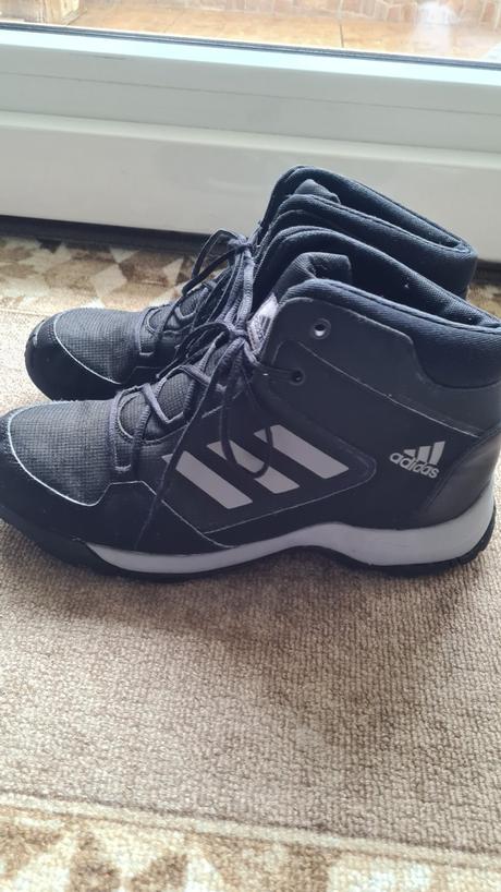 Prechodne topanky, adidas,39