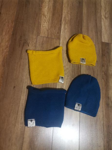 Set čiapka a nakrcnik drace,