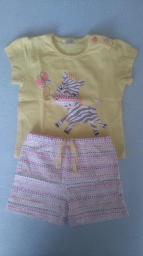 Dievčenské tričko a kraťasy f&f + ponožky, f&f,74