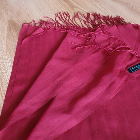 Bordový kašmírový šál, 