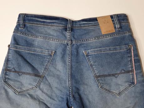 Panské trištvrťáky, new yorker,30