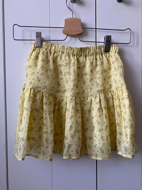 Sukňa, zara,140