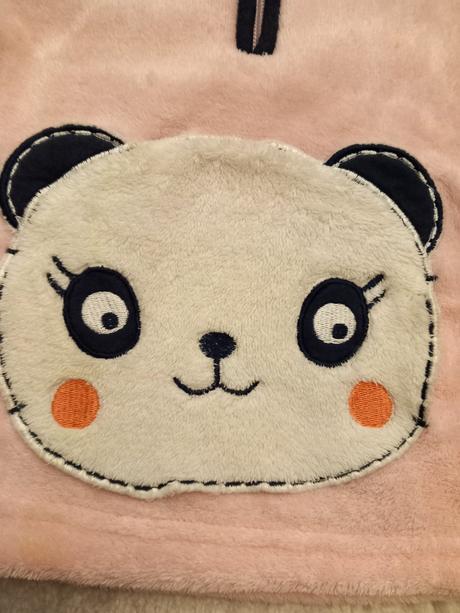 Predám dievčenskú mikinu veľ. 74- 80 cm., lupilu,74