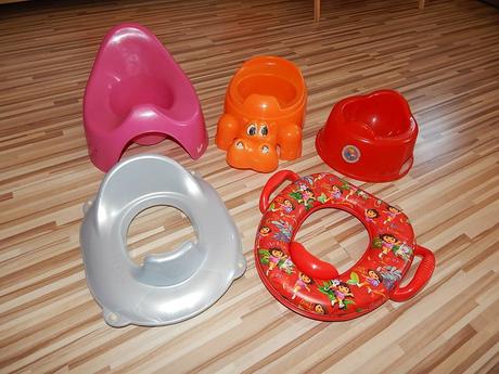 3 nočníky a redukciu na wc, 