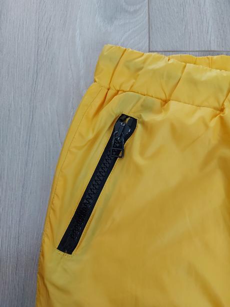 Sustiakove nohavice, s