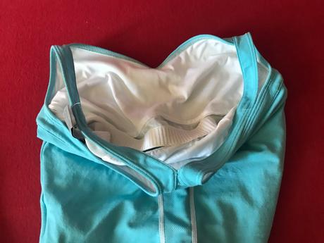 Suprava nike,2 x teplaky a 1 x tielko,typ training, nike,s