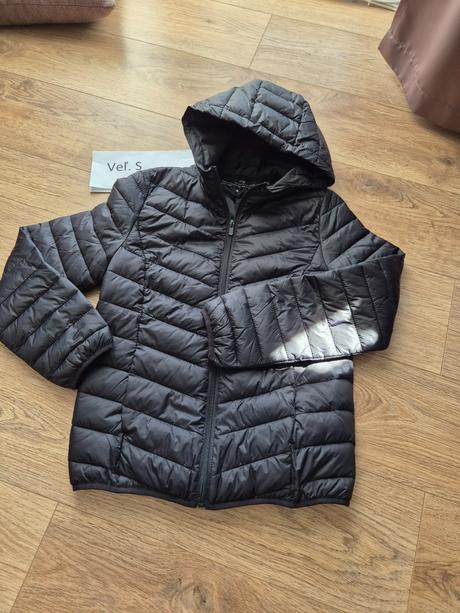 Čierna vetrovka veľ. s, sinsay,s