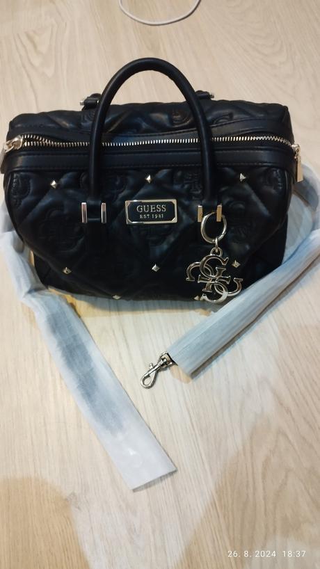 Guess kabelka, guess