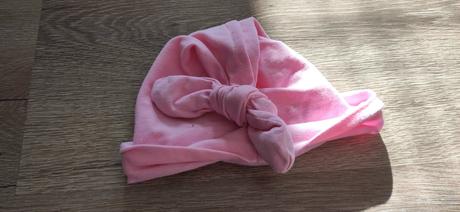 Dojčenská čiapka, 56