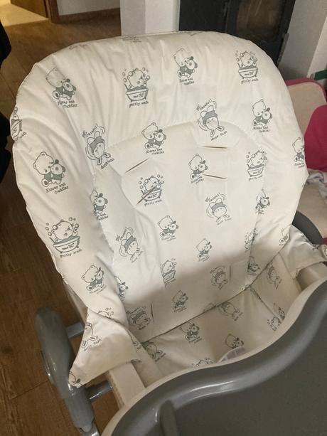 Jedalenska stolička pre dieťa, 